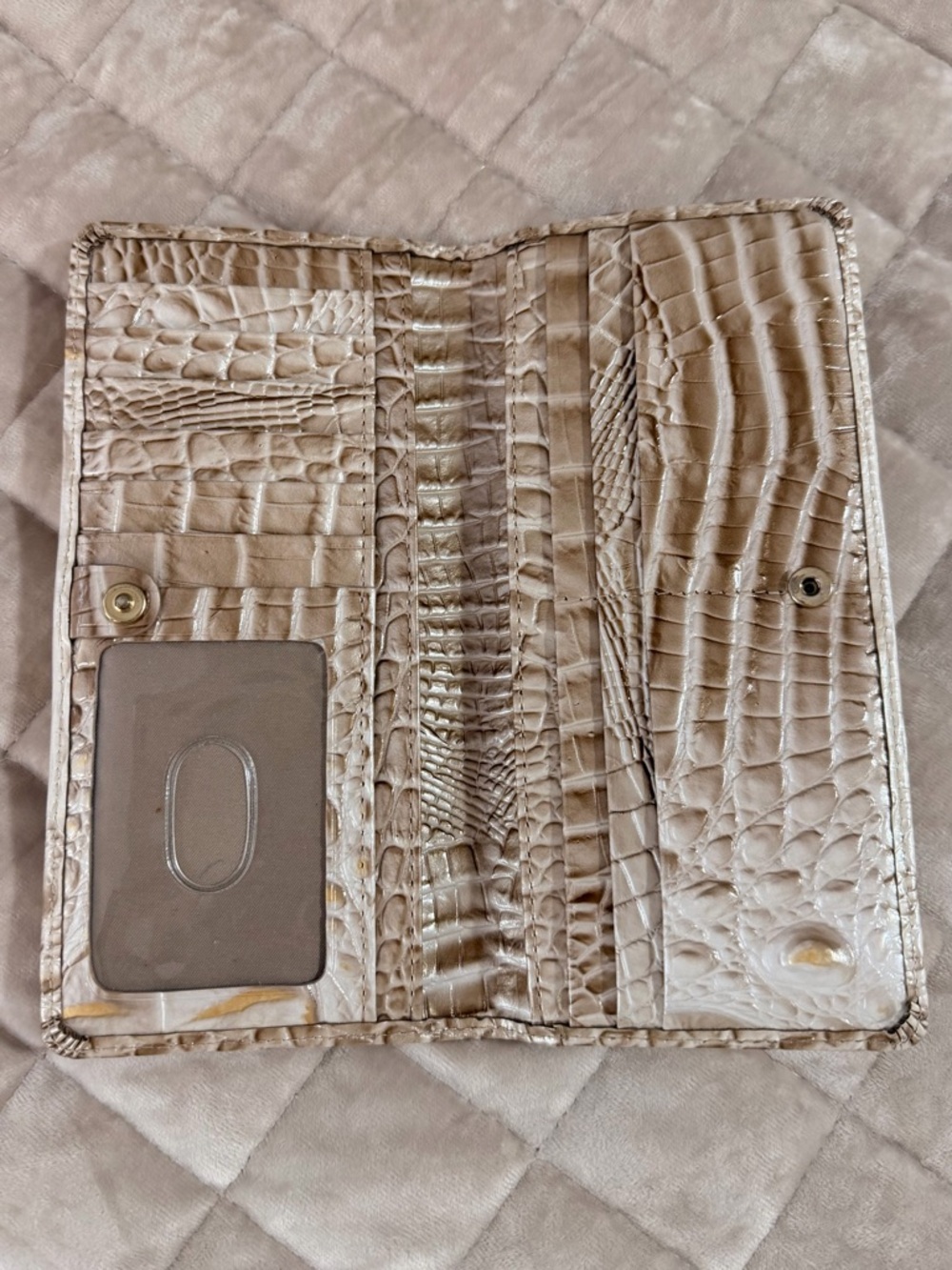 Brahmin Cream Croc-Embossed Clutch with Gold Plate - Picture 3 of 5